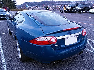 XKR Coupe後方