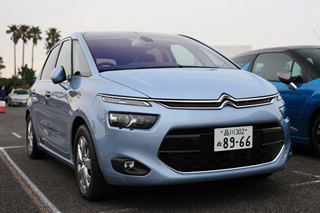 C4 PICASSO Exclusive前方