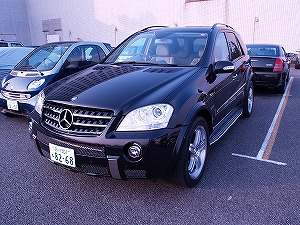 ML 63 AMG前方