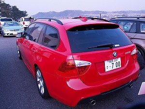 335i ツーリング後方