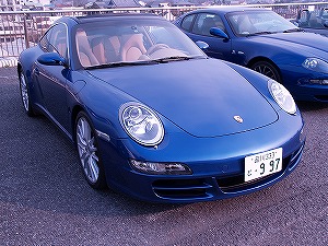 911 タルガ 4S前方