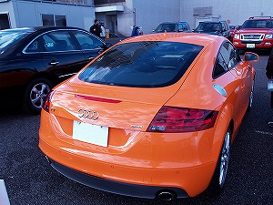 TT Coupe 3.2 quattro後方