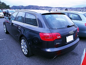 A6 Avant 2.8FSI quattro後方