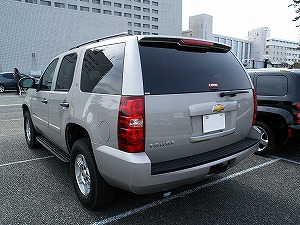 Tahoe LS後方