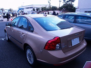 S40 Aktiv後方