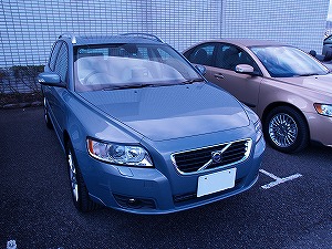 V50 T-5 AWD前方