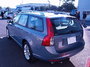 V50 T-5 AWD後方