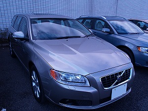 V70 3.2SE前方