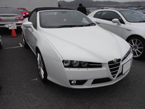 Alfa Spider 2.2 JTS Selespeed White Edition前方