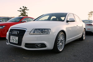 A6 3.0TFSI quattro S-line前方