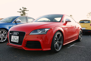 TTRS Coupe前方