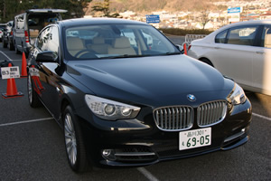 550i Gran Turismo前方