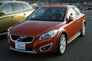 新型 C30前方