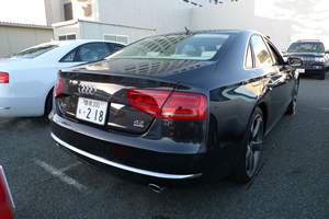 A8 4.2 FSI quattro後方