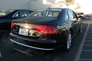 A8 L4.2 FSI quattro後方