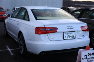 A6  2.8 quattro後方