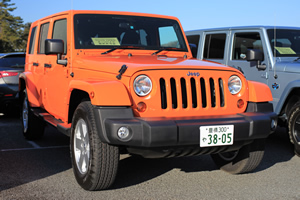  Wrangler Unlimited Sahara前方