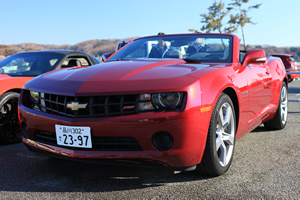 CAMARO CONVERTIBLE前方