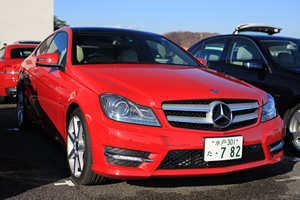 　C 250 BlueEFFICIENCY
クーペ前方