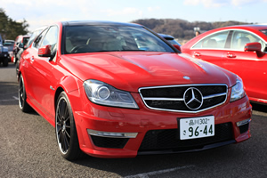 　C 63 AMG クーペ前方