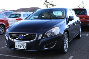 S60 T6 AWD SE前方