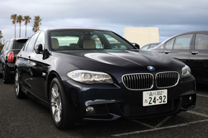 5 Series 528i Sedan前方