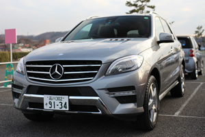 ML 350 BlueTEC 4MATIC前方