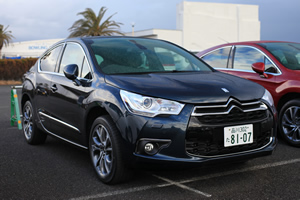 DS4 Sport Chic前方