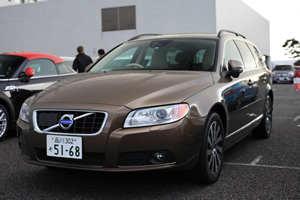 V70 T4 SE前方