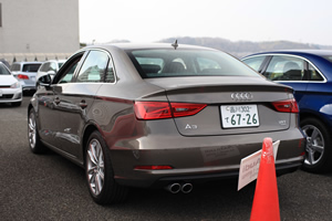 A3 Sedan 1.8TFSI quattro後方