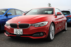 4 Series 428i Coupe前方