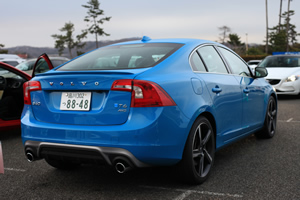 S60 T6 AWD R-DESIGN Polestar後方