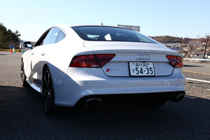 RS7 Sportback後方