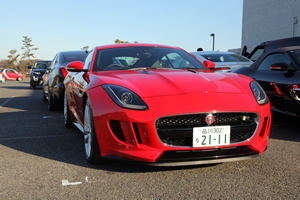 F-TYPE R Coupe 前方