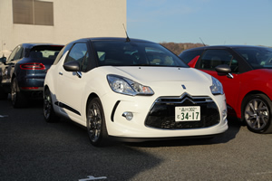 DS 3 CABRIO Sport Chic前方