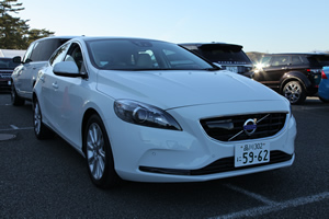 V40 T4 SE前方