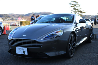 DB9 GT前方