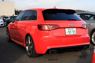 RS 3 Sportback後方