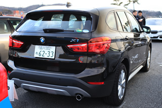 X1 xDrive20i xLine後方