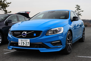 V60 Polestar前方