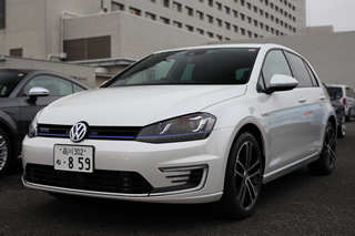 Golf GTE前方