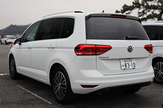 Golf Touran TSI  Highline後方